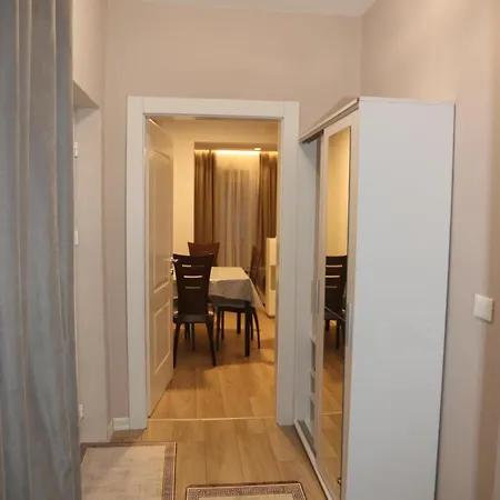 Apartment Gray House Tirana